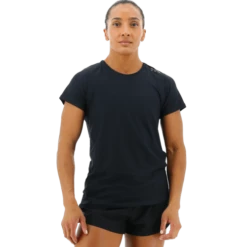 TYR Airtec™ Women's Short Sleeve Tee - Black